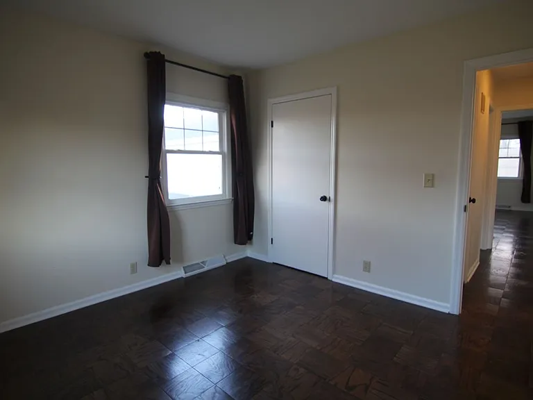 853 Thackeray Trl — Photo 22