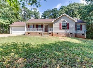 124 Edgewater Dr, Anderson, SC 29626