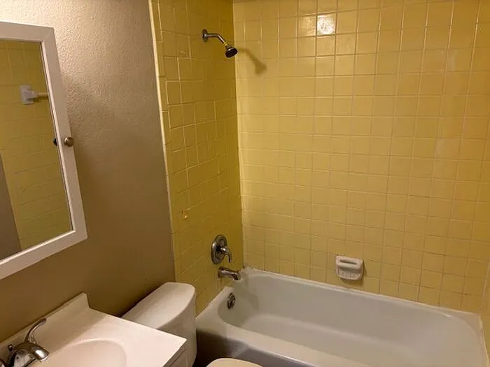 2 bed, 1.0 bath, 600 sqft, $900 — Photo 4