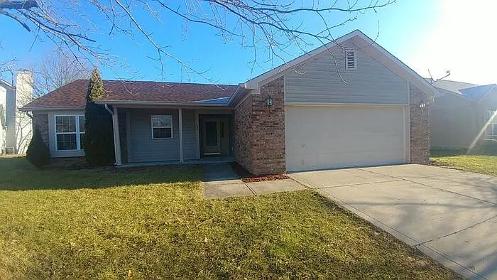 6601 Sparrowood Dr photo 1