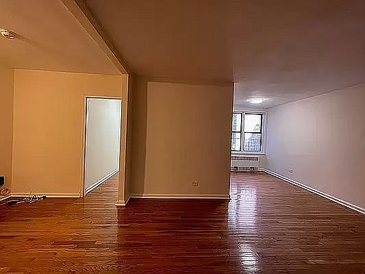 4th image of 8330 118th St APT 2F