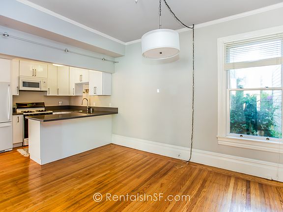 3rd image of 1111 Vallejo St