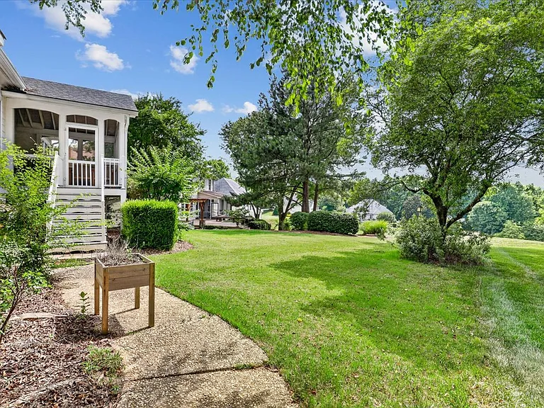 501 Competition Rd — Photo 44