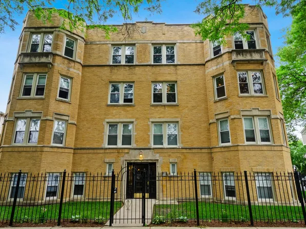 4105 N Lawndale Ave Unit 301, Chicago, IL 60618