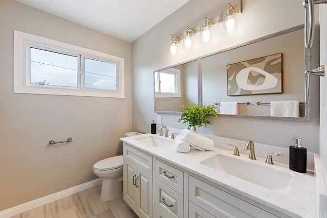 5 bed, 3000 sqft, $950 — Photo 2