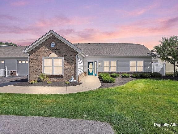 2nd image of 205 Cumberland Meadows Cir