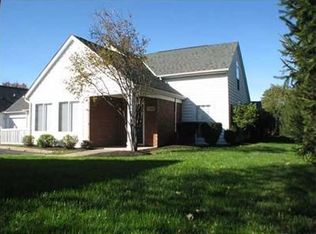 1140 Overlook Ct, Pickerington, OH