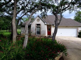 111 Woodland Trl, San Marcos, TX 78666
