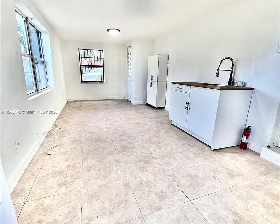 1st image of 11201 NW 12th Ave #11203B