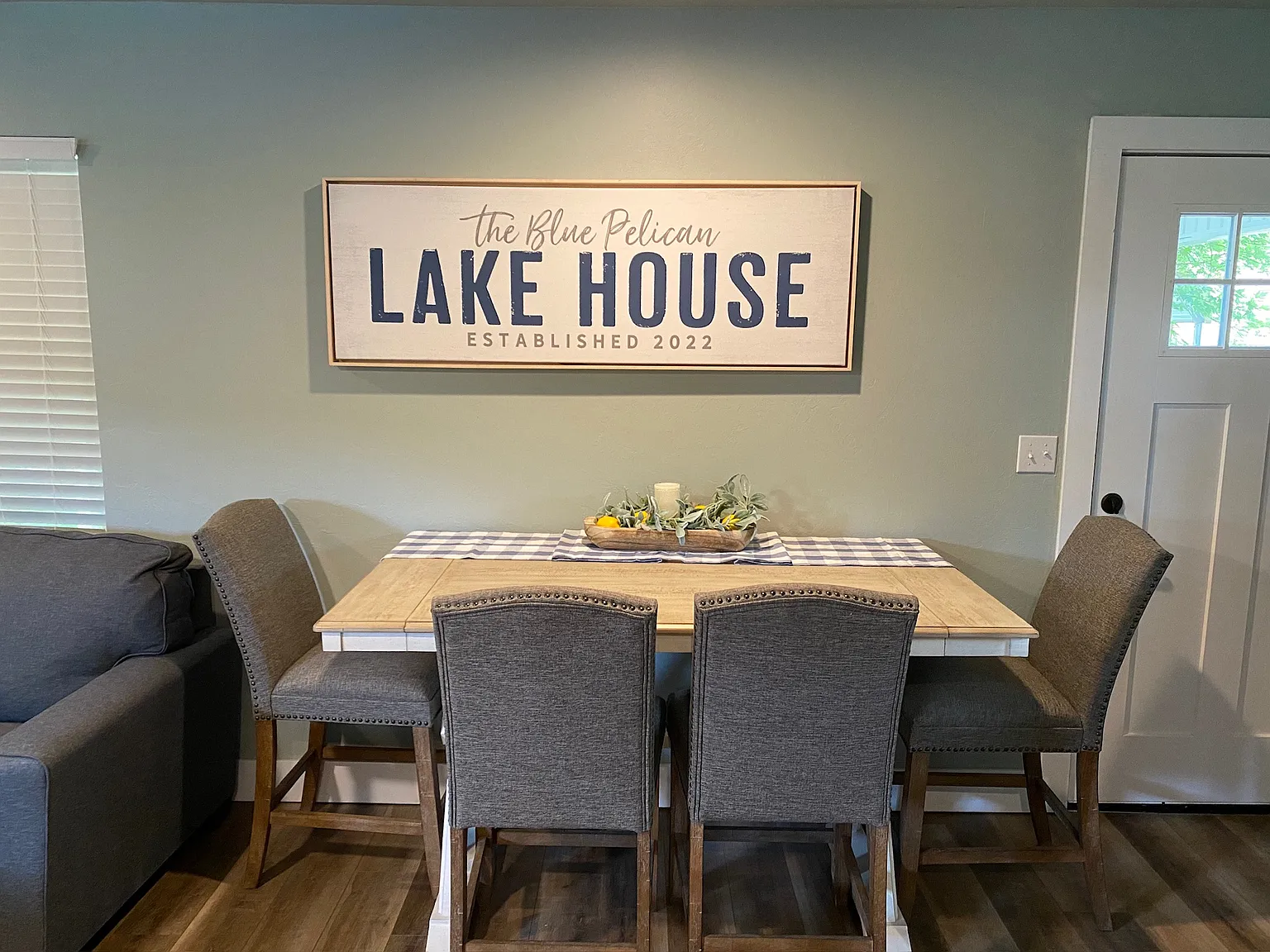 2 bed, 720 sqft, $2,500 — Photo 4