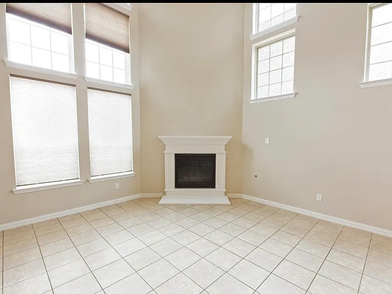 9801 Lightcatcher Dr — Photo 10