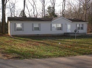 196 Robins Nest Dr, Bowling Green, KY 42101