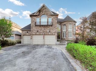 5368 Vail Ct, Mississauga, ON L5M6G9