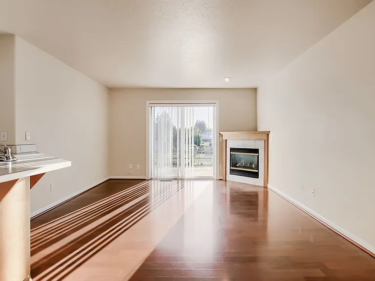 3241 NW Banff Dr — Photo 6