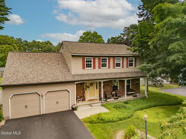 41 Helen Drive, Queensbury, NY 12804