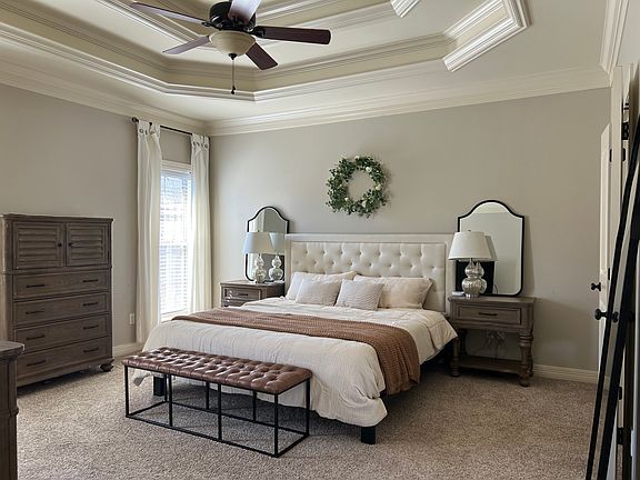 4th image of 630 Bitter Pecan Dr