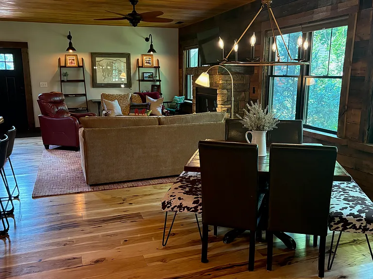 Dining Table, room for 8!
A desk for working by the bookcases