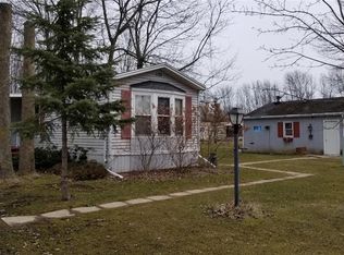 49 Rainbow Park, Ransomville, NY 14131