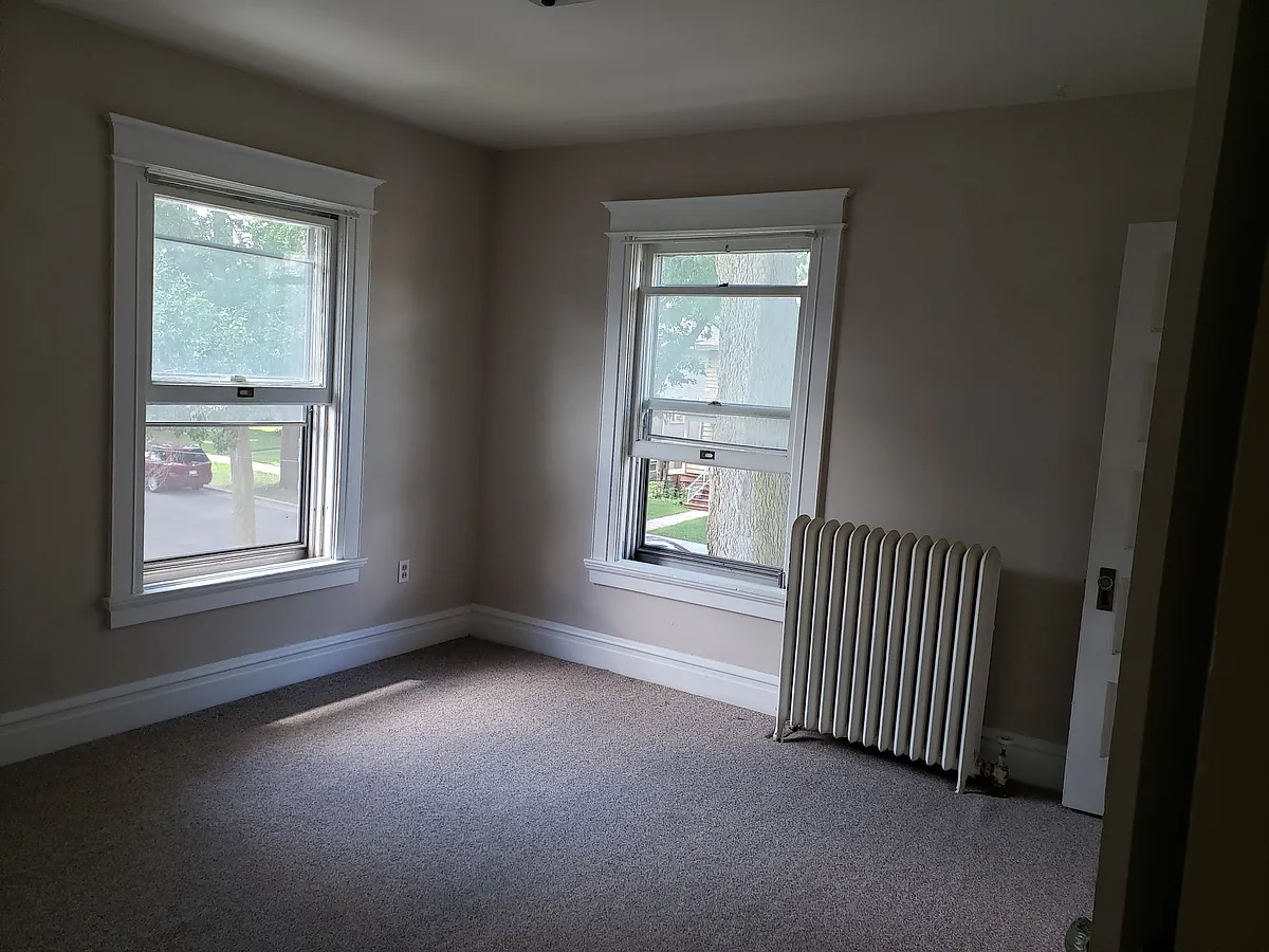 Building Photo - 1601 Madison St #2