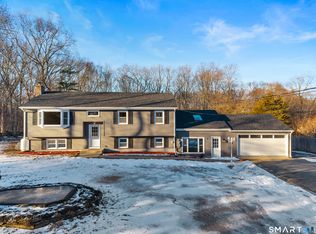31 Branch Hill Road, Preston, CT 06365