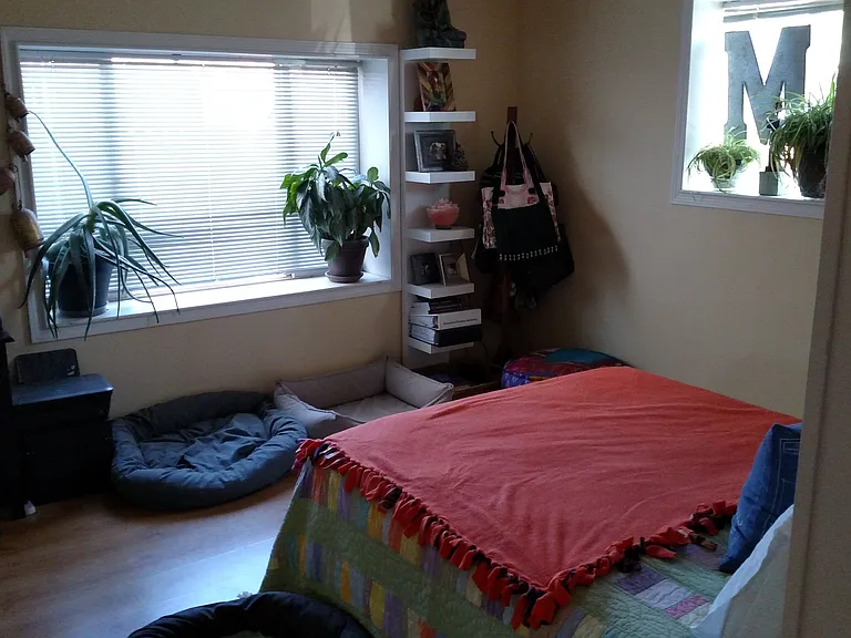 514 Holbrook St #A — Photo 6