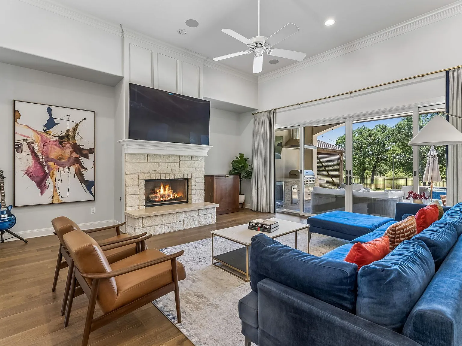 3 bed, 3.5 bath, 3079 sqft, $5,495 — Photo 3