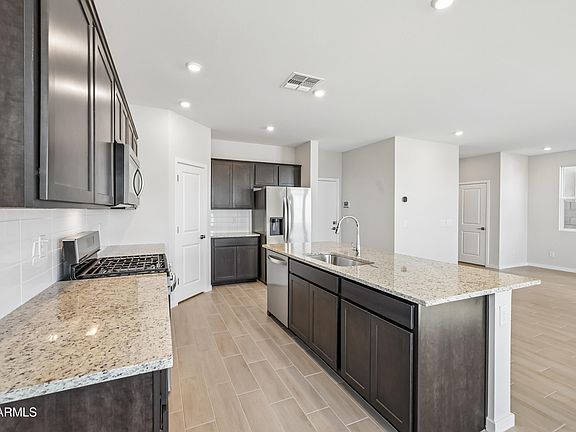 4th image of 5979 E SIDEOATS Way