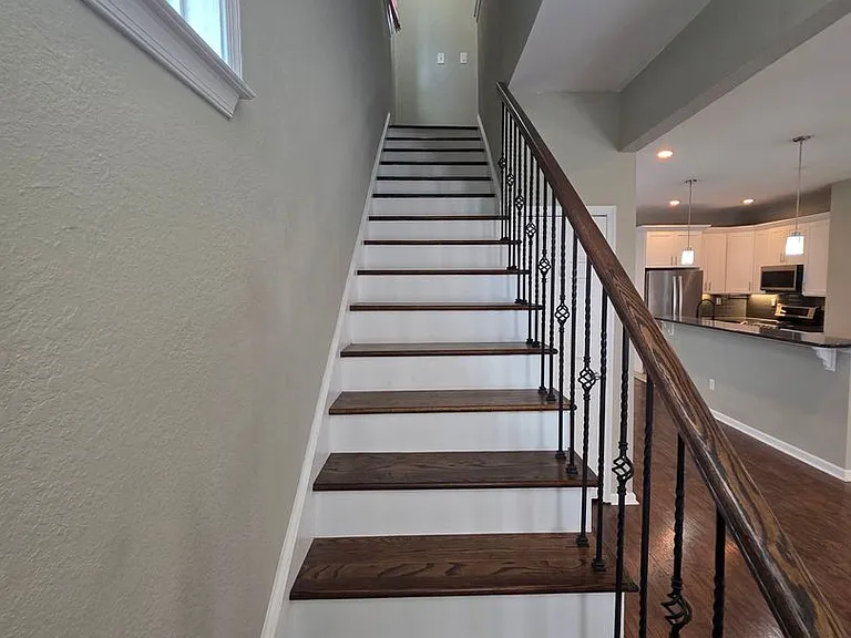 212 Elm Ave — Photo 23
