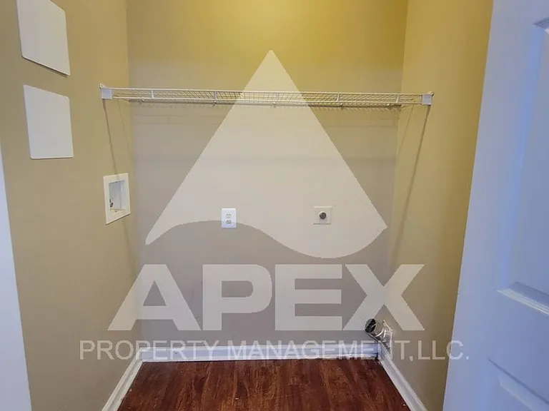 Nature View Condominiums — Photo 7