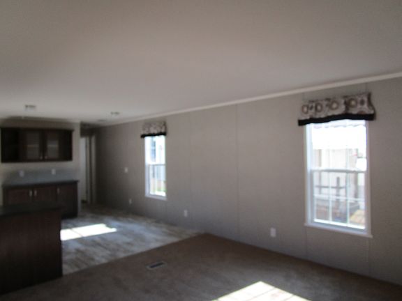 2nd image of 133 Delaware Cir