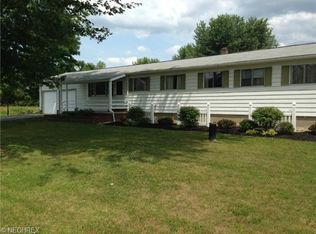 1928 Chapel Rd, Jefferson, OH 44047