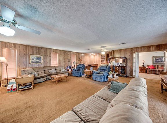 3rd image of 2415 W County Road 130