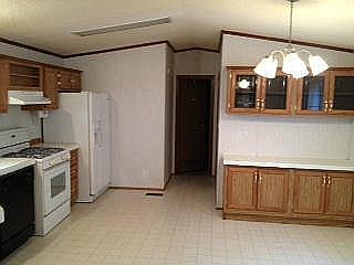 Kitchen to Master