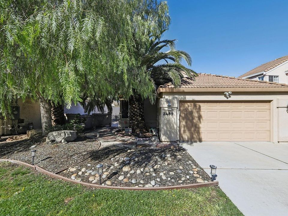 1st image of 2483 Cherry Hills Dr
