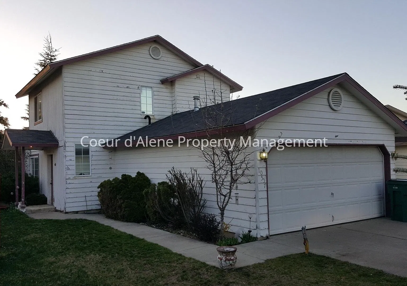 2 bed house at end of cul-de-sac — Photo 2