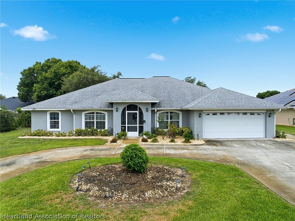 1st image of 4731 Darnell Dr