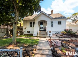 401 Dempsey St, Creve Coeur, IL 61610