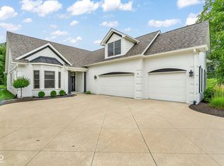 15268 Kampen Cir, Carmel, IN 46033