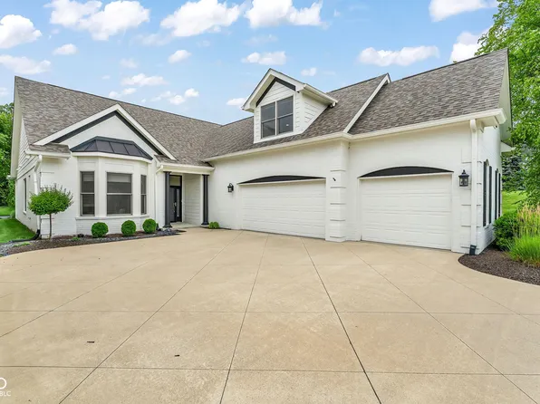 15268 Kampen Cir, Carmel, IN 46033