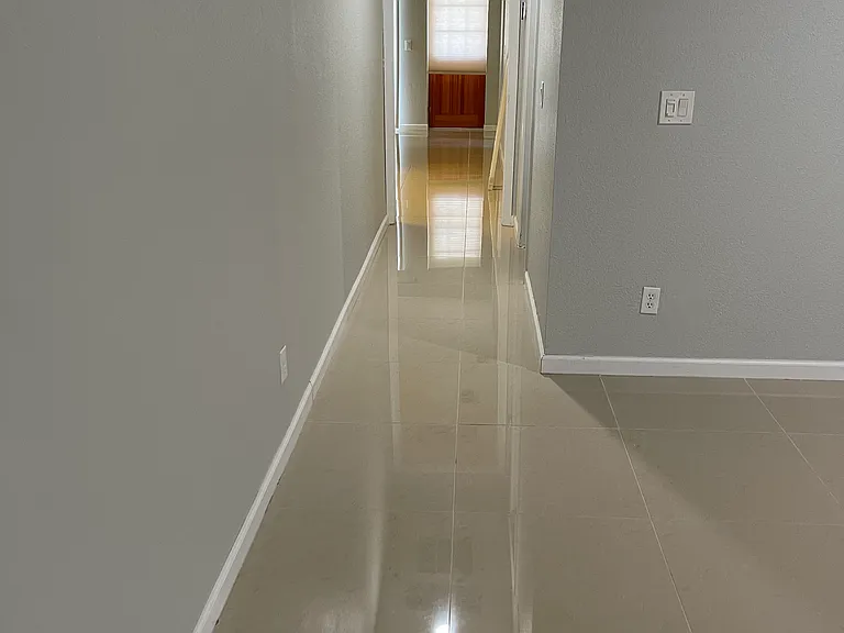 3633 Country Club Blvd #1 — Photo 17