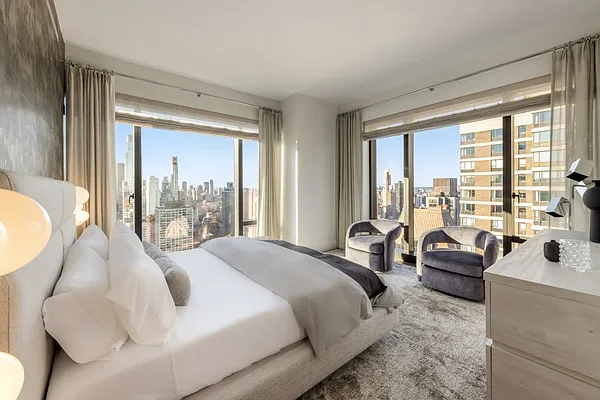 Sold by Corcoran | media 29