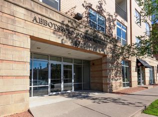 Abbotsford, Milwaukee, WI 53202