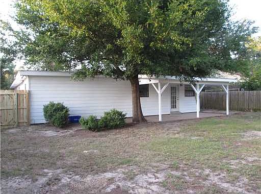 3rd image of 19 Woodglen Dr