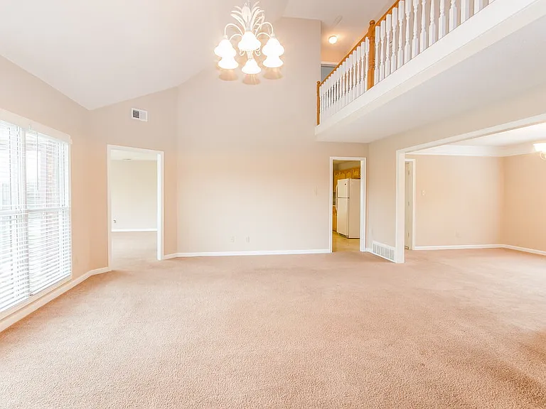 10198 Woodland Hills Dr — Photo 18