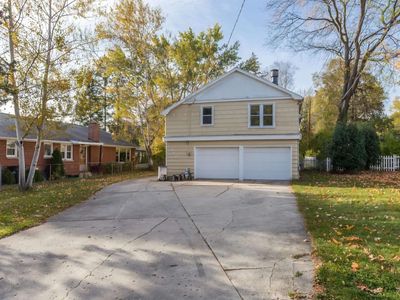 346 E Allouez Ave, Green Bay, WI, 54301