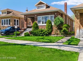 8024 S Oglesby Ave, Chicago, IL