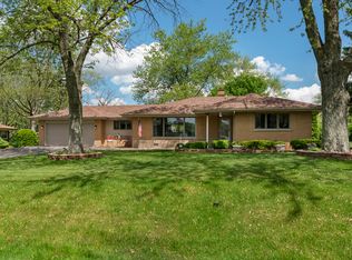 16321 Ridgeland Ave, Tinley Park, IL 60477