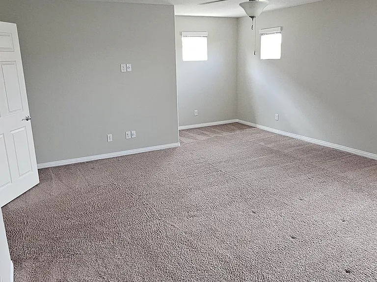 4515 Solitude Falls Ave — Photo 28