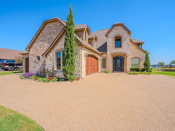 2nd image of 1903 Harbor Lakes Dr