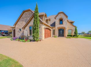 1903 Harbor Lakes Dr, Granbury, TX 76048